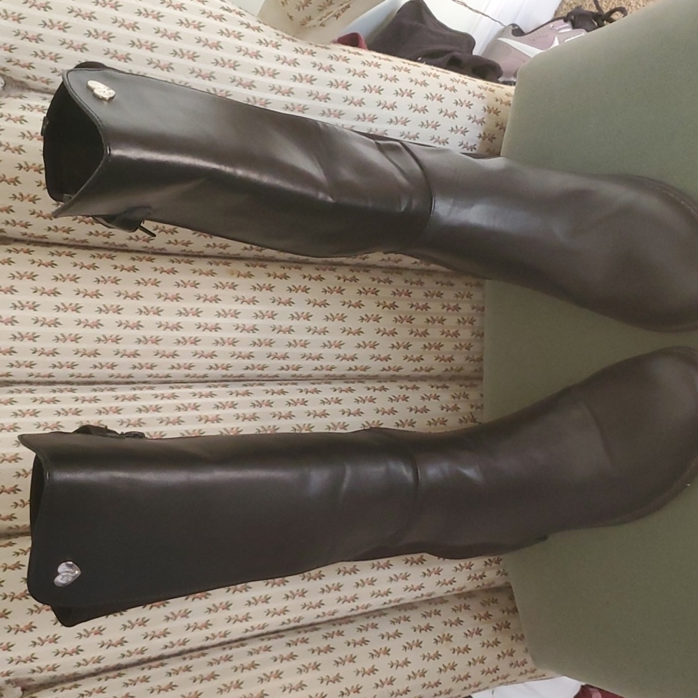 Stuart Weitzman 50/50 Stretch back boots